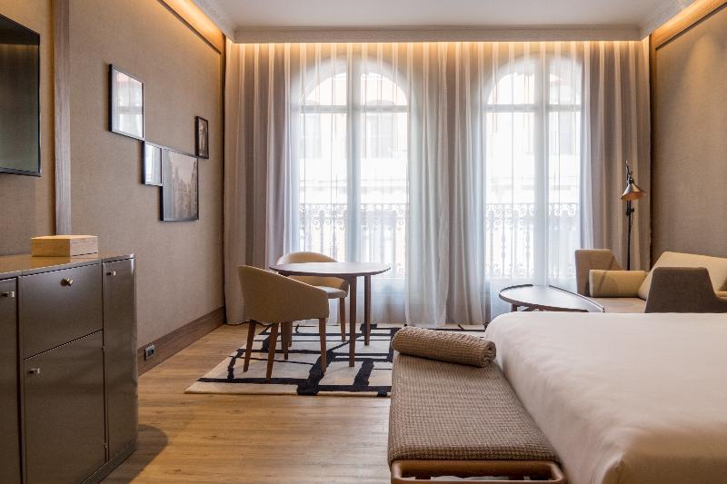 Hotel Circulo Gran Via, Autograph Collection (Adults Only) à Madrid Extérieur photo